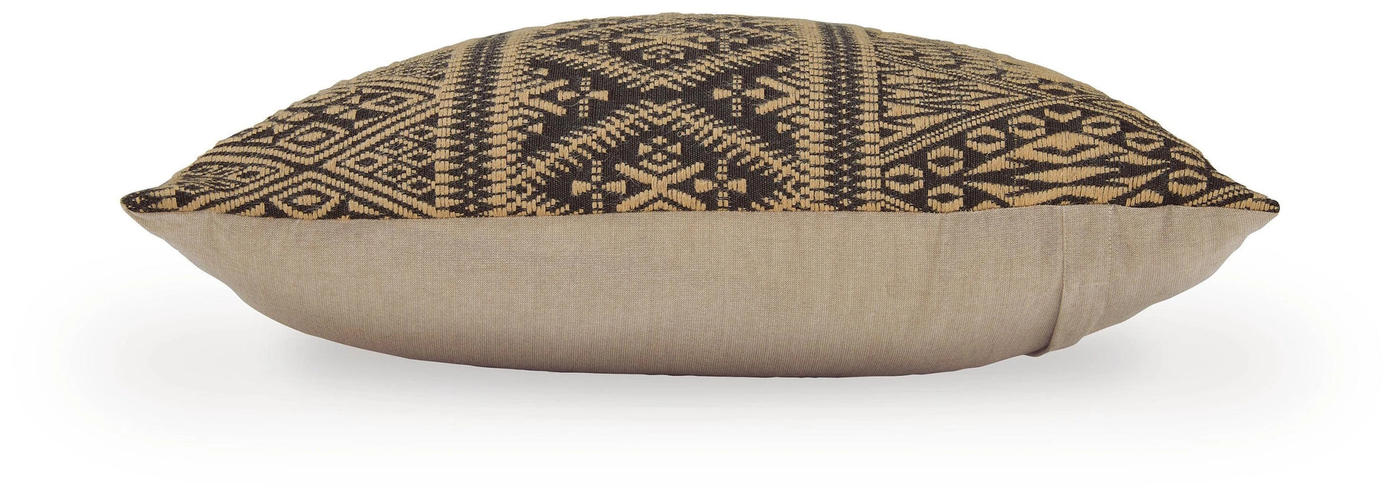 Davinwood Pillow