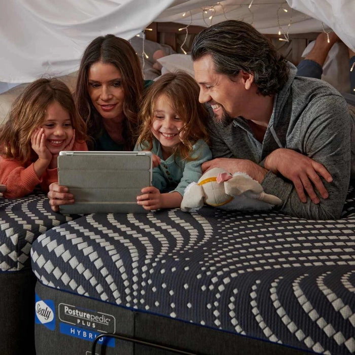 High Point Hybrid Mattress