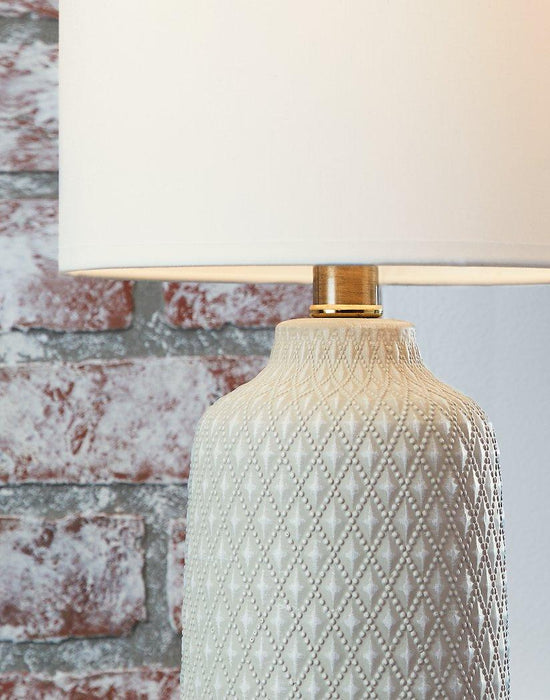 Donnford Table Lamp